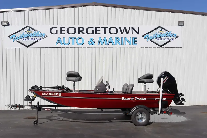 The Image of 2023 Tracker 17 BassCLSXL boat at Georgetown Auto & Marine. - 1