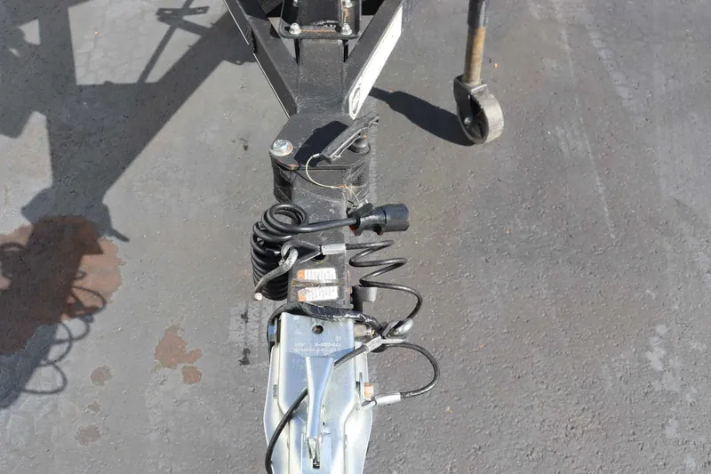 Slide: The Image of Trailer hitch of a 2023 Tracker 17 BassCLSXL boat. - 4