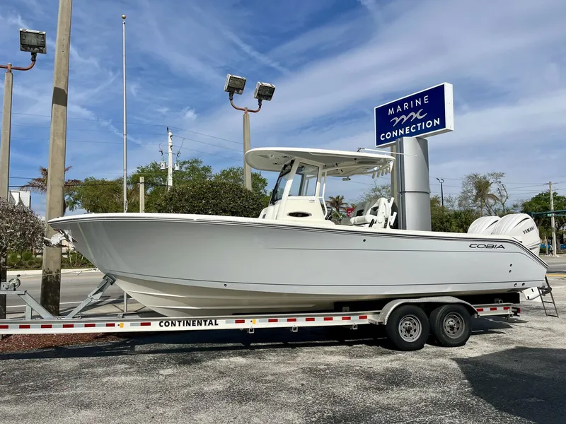 The Image of Cobia 285 Open Center Console 2026 - undefined