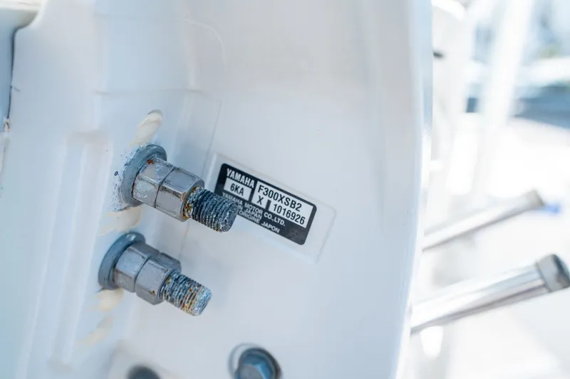 Slide: The Image of Sea Hunt Ultra 255 SE 2024 - 27