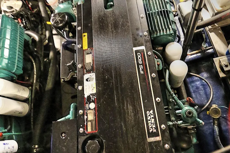 Slide: The Image of Engine room of 2008 Cranchi Mediterranee 43 with Volvo Penta IPS 600 engine. - 35