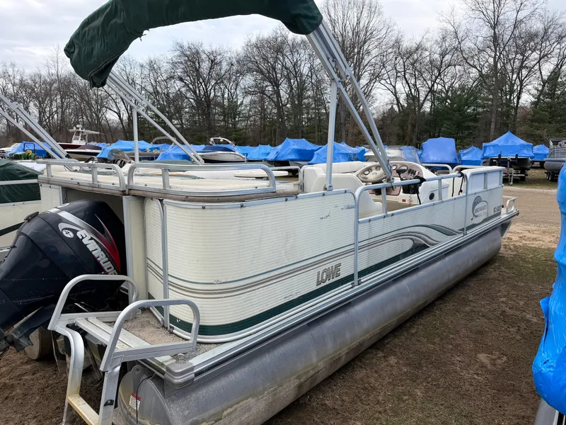 Slide: The Image of SunCruiser -Lowe Trinidad Pontoon 2001 - 3