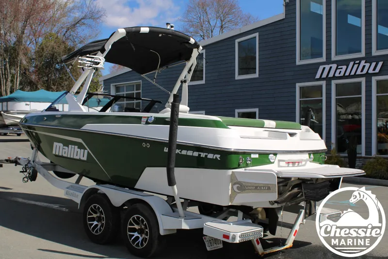 Slide: The Image of Malibu Wakesetter 20 VTX 2021 - 3