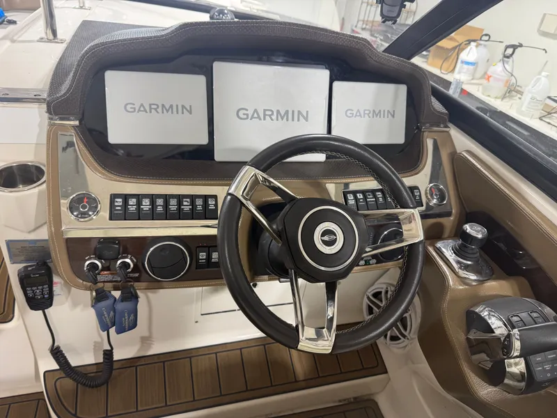 Slide: The Image of Chaparral 337 SSX 2016 - 6