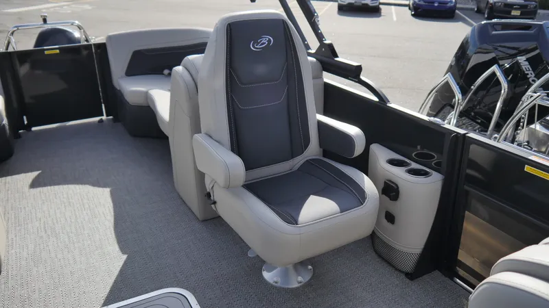 Slide: The Image of Barletta Cabrio 22QC 2026 - 13