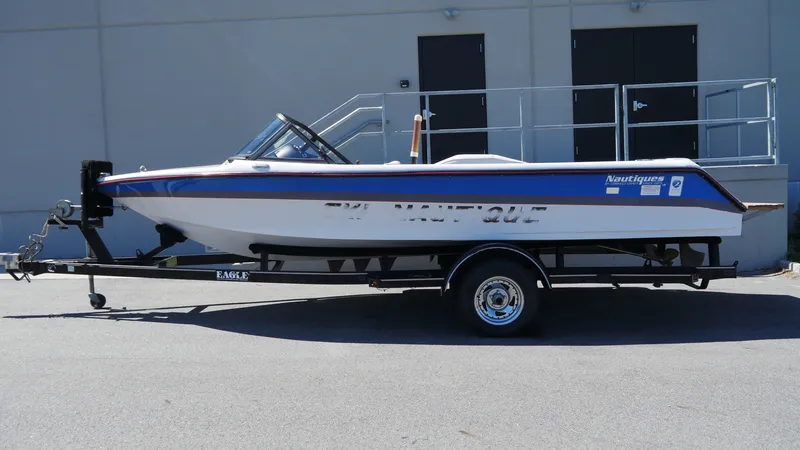 The Image of Nautique Ski Nautique 1994 - 0