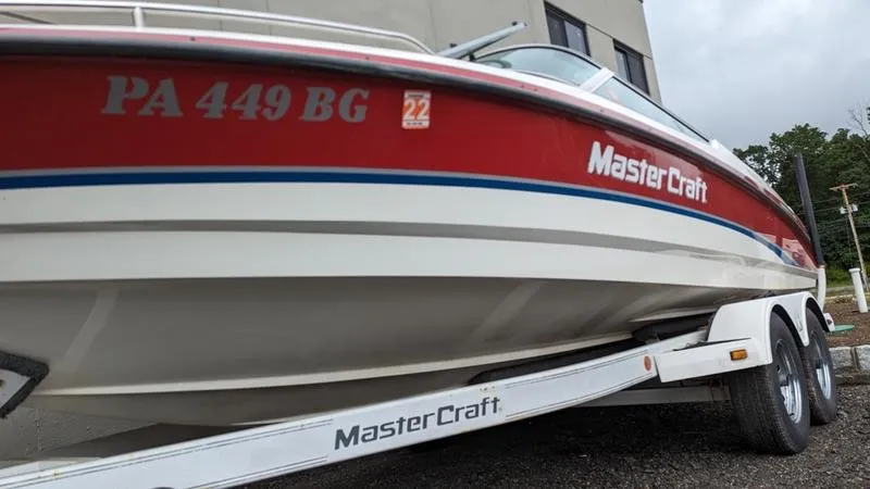 Slide: The Image of MasterCraft Maristar 225 1993 - 2