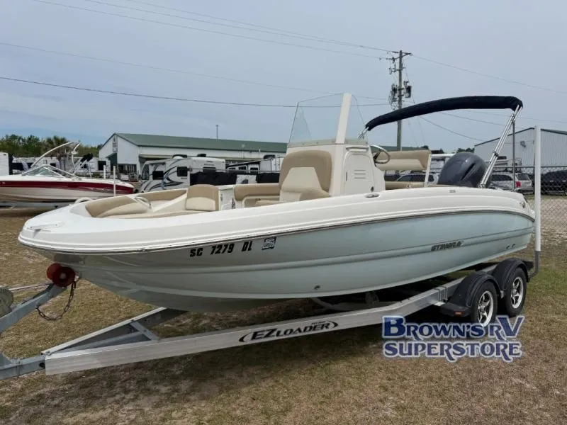 Slide: The Image of 2018 Stingray 206 boat on trailer at Browns RV Superstore. - 3
