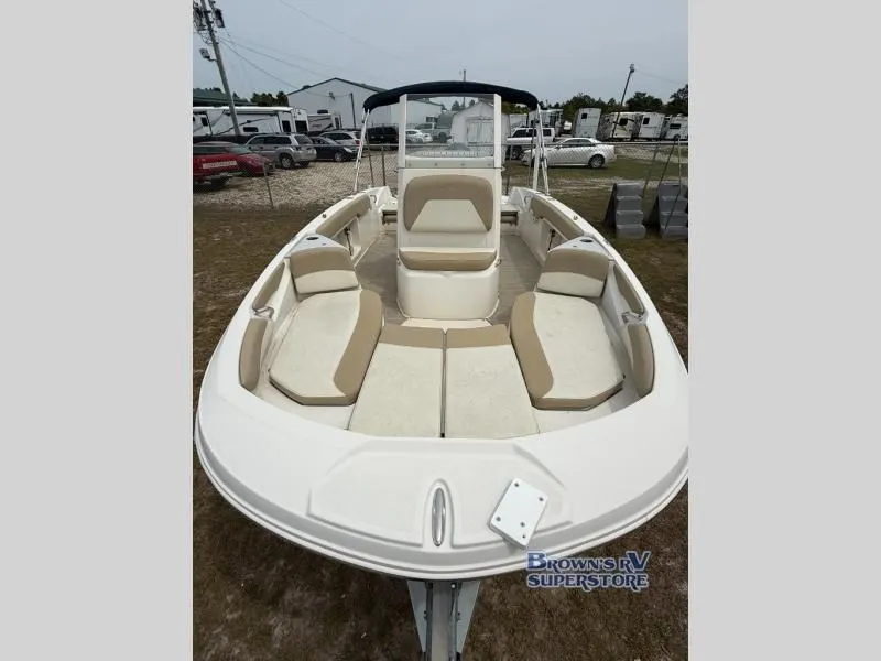 Slide: The Image of 2018 Stingray 206 boat with beige interior, Browns RV Superstore. - 4