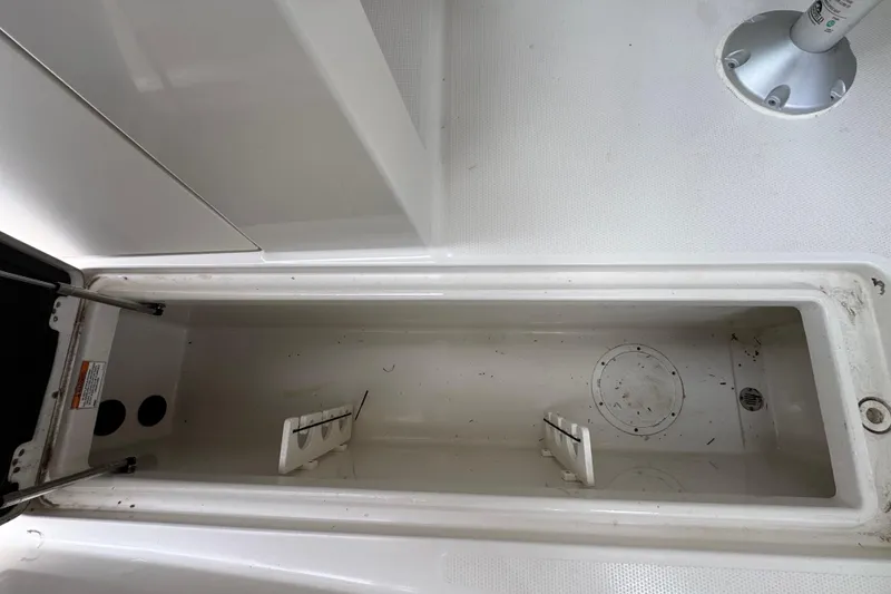 Slide: The Image of Speaker installed on 2018 Sailfish 275 DC boat interior, featuring JL Audio branding. - 28