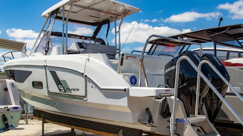 The Image of Beneteau Flyer 9 SUNdeck 2022 - 0