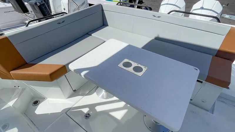 Slide: The Image of Beneteau Flyer 9 SUNdeck 2022 - 22