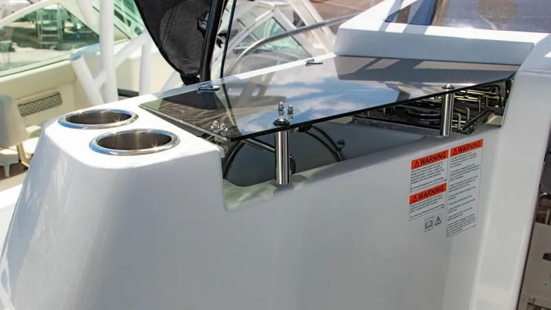 Slide: The Image of Beneteau Flyer 9 SUNdeck 2022 - 25