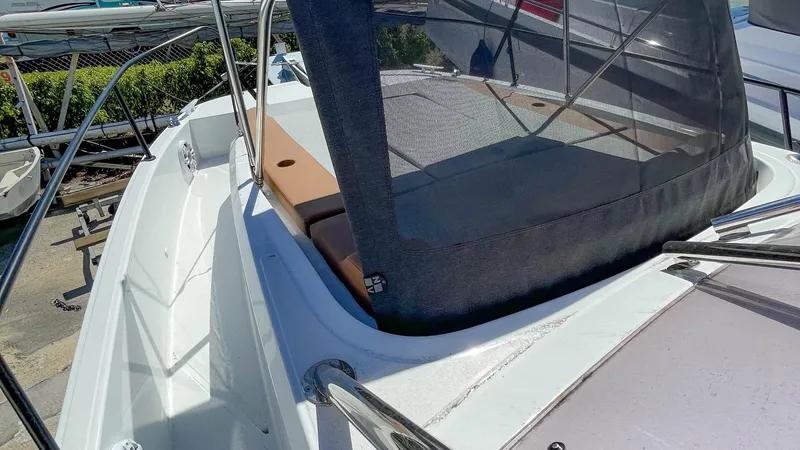 Slide: The Image of Beneteau Flyer 9 SUNdeck 2022 - 8