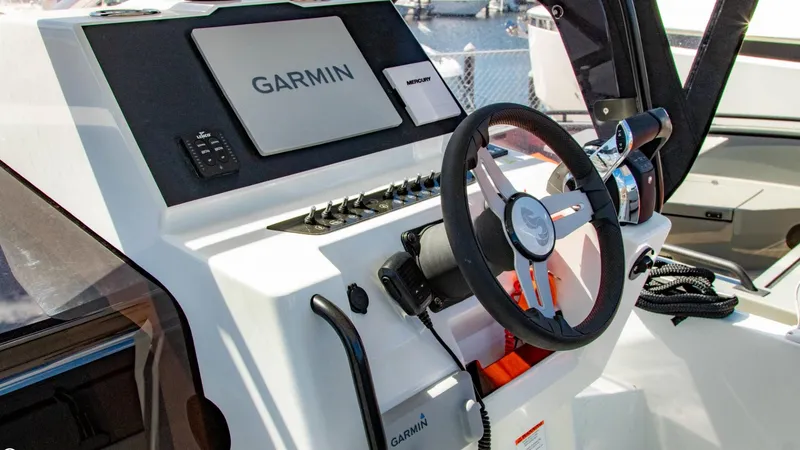 Slide: The Image of Beneteau Flyer 9 SUNdeck 2023 - 10
