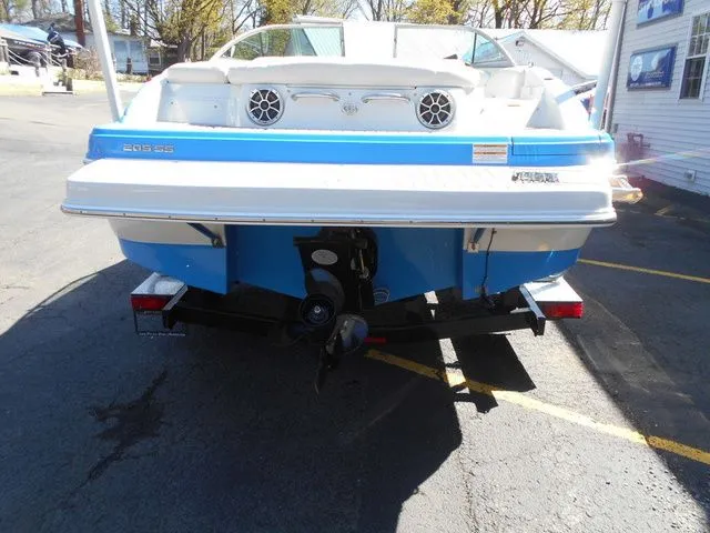 Slide: The Image of Crownline Boats 205 SS 2019 - 5