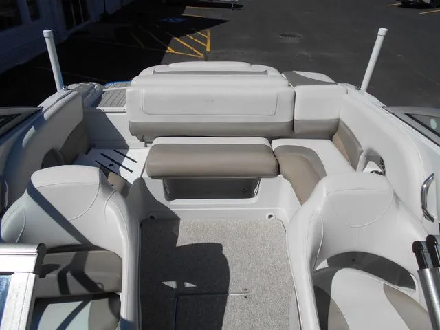 Slide: The Image of Crownline Boats 205 SS 2019 - 9