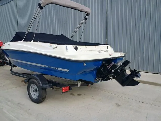 Slide: The Image of Bayliner 175 Bowrider 2016 - 4