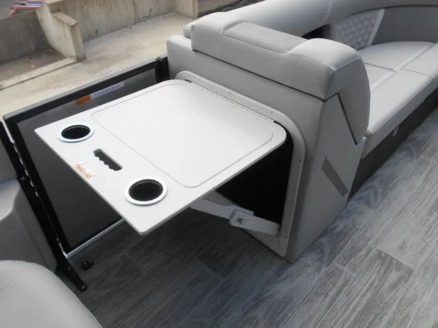 Slide: The Image of Crest Conquest 230 SLC 2026 - 13