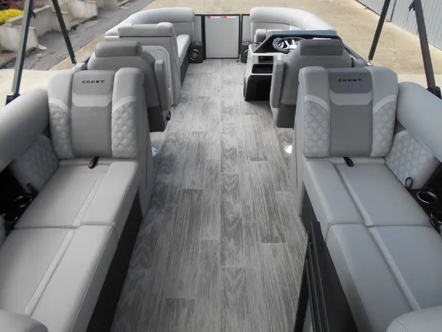 Slide: The Image of Crest Conquest 230 SLC 2026 - 6