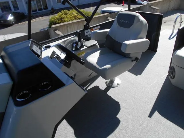 Slide: The Image of Crest Conquest SE 200 Cruise 2026 - 16