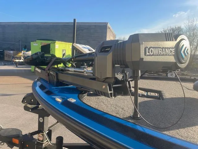 Slide: The Image of Nitro Z19 Pro 2023 - 6