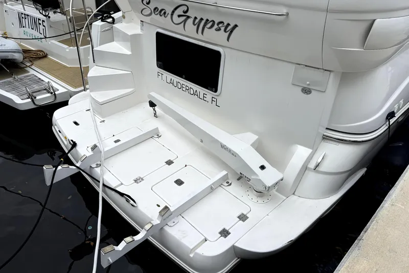 Slide: The Image of 2005 Cruisers Yachts 405 Express Motoryacht docked in Fort Lauderdale, Florida. - 3