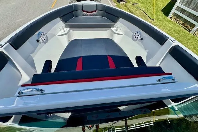 Slide: The Image of 2026 Monterey Elite 25 OB boat interior with sleek seating and modern design. - 17