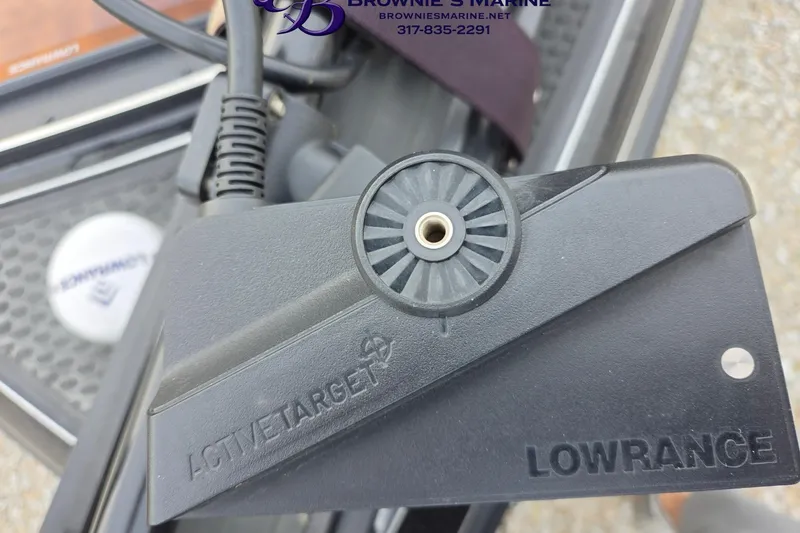 Slide: The Image of Lowrance ActiveTarget sonar device on 2023 Ranger Z520R boat. - 5