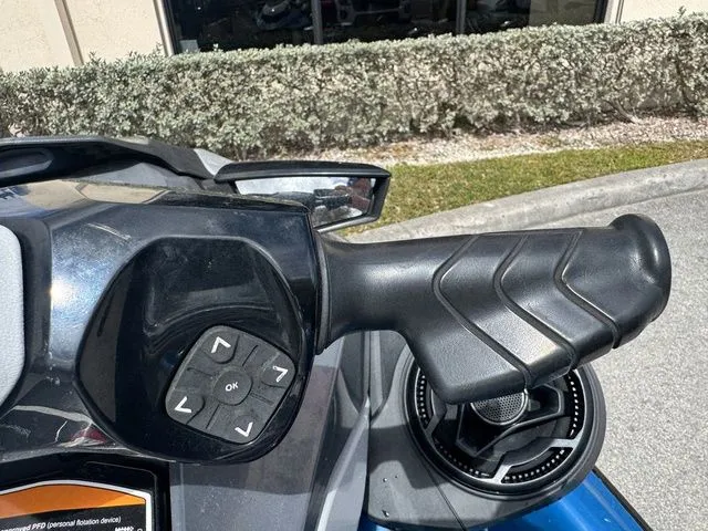 Slide: The Image of Sea-Doo GTI SE 130 2020 - 13