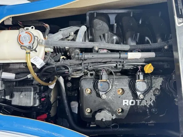 Slide: The Image of Sea-Doo GTI SE 130 2020 - 15