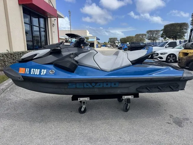 Slide: The Image of Sea-Doo GTI SE 130 2020 - 5