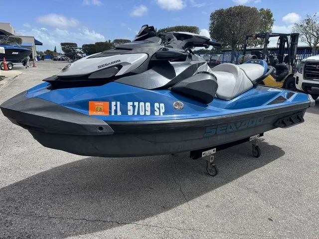 Slide: The Image of Sea-Doo GTI SE 130 2020 - 4