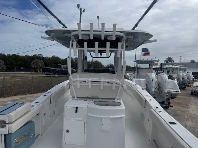 Slide: The Image of Sea Hunt Gamefish 30 Coffin Box 2022 - 17