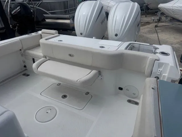 Slide: The Image of Sea Hunt Gamefish 30 Coffin Box 2022 - 97