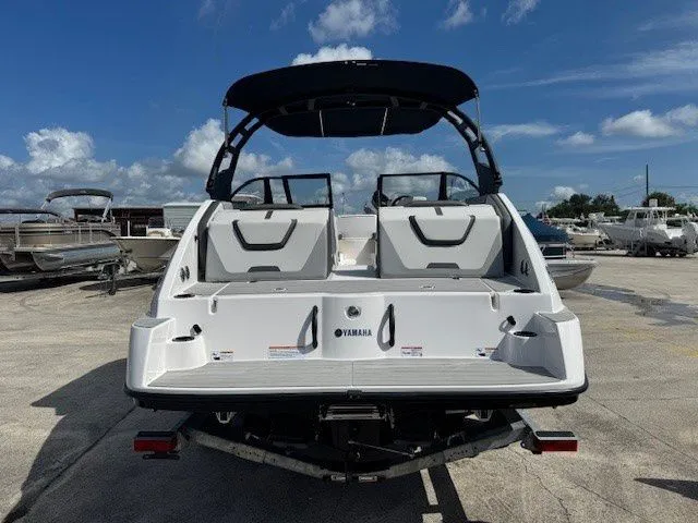 Slide: The Image of Yamaha AR220 2025 - 11