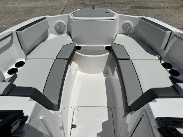 Slide: The Image of Yamaha AR220 2025 - 79