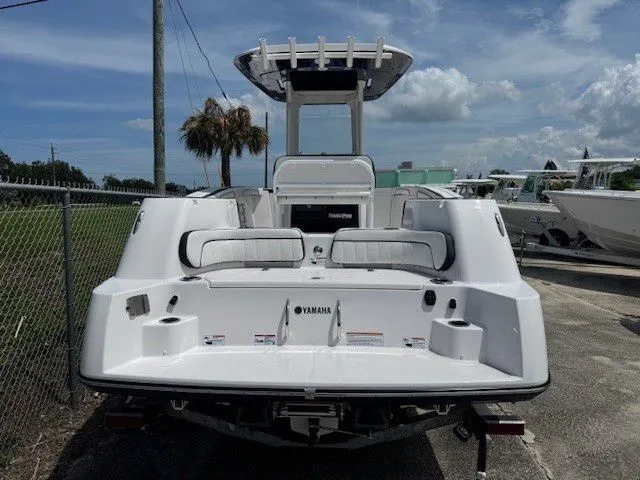 Slide: The Image of Yamaha 255 FSH Sport E 2025 - 92