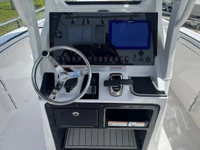 Slide: The Image of Yamaha 255 FSH Sport E 2025 - 96