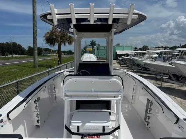 Slide: The Image of Yamaha 252 FSH Sport 2025 - 81