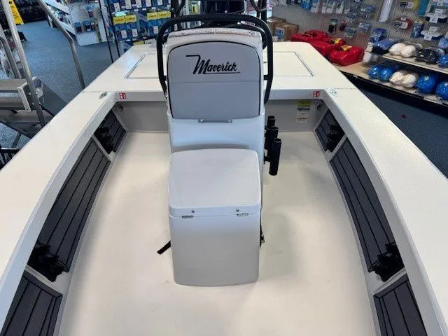 Slide: The Image of Interior view of the 2026 Maverick 18 HPX-V boat model. - 23