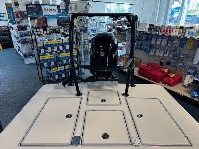 Slide: The Image of Maverick 18 HPX-V 2026 - 60