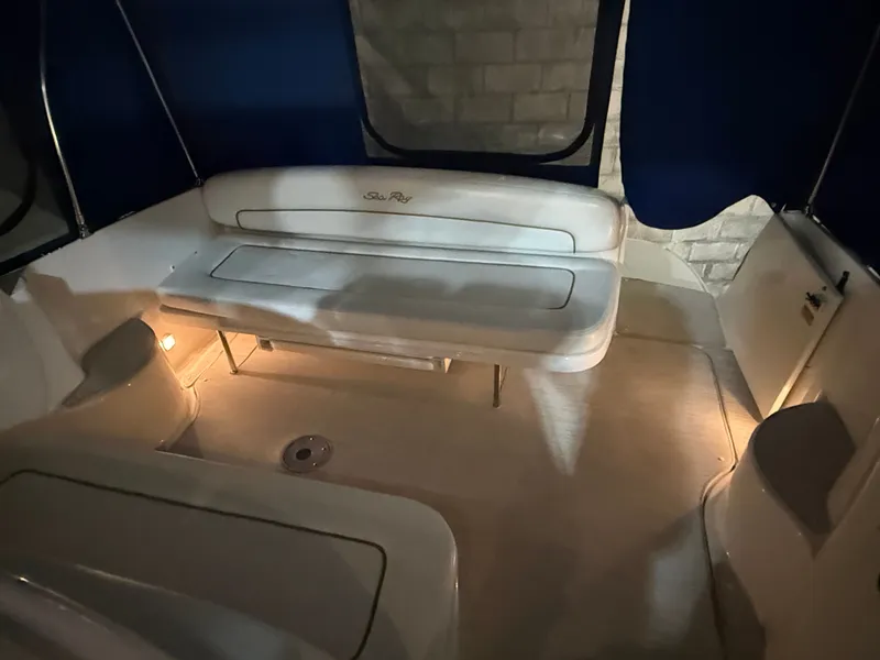 Slide: The Image of Sea Ray 300 Sundancer 2003 - 20