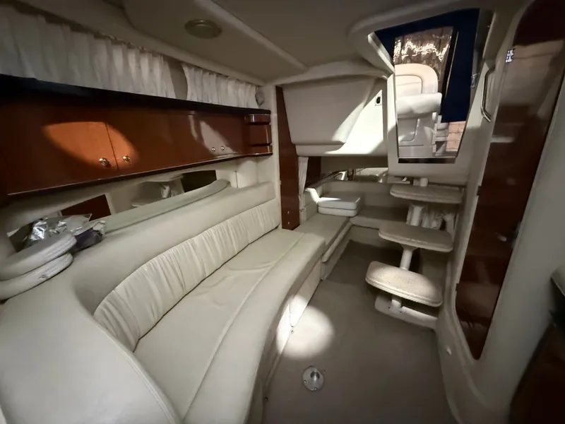 Slide: The Image of Sea Ray 300 Sundancer 2003 - 23