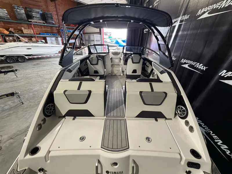 Slide: The Image of Yamaha 220 SD 2023 - 17