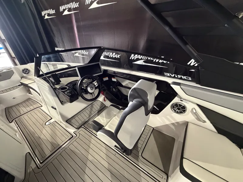 Slide: The Image of Yamaha 220 SD 2023 - 31
