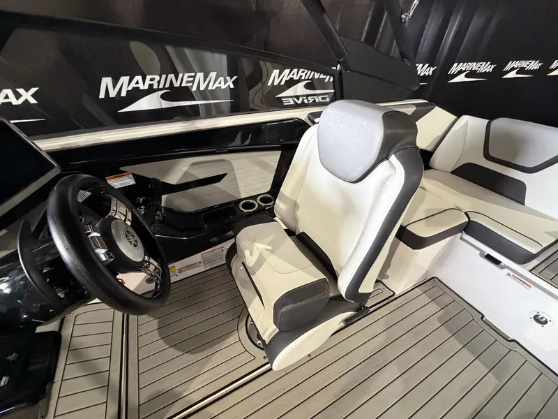 Slide: The Image of Yamaha 220 SD 2023 - 33