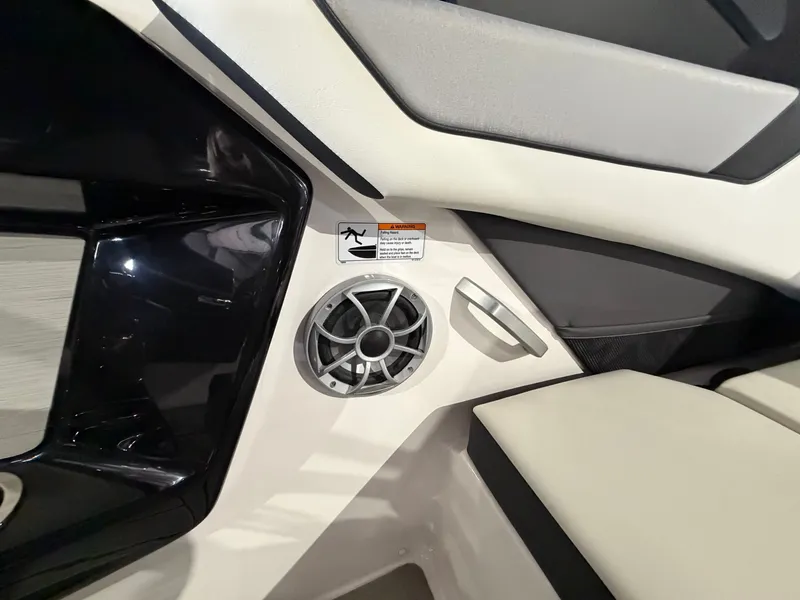 Slide: The Image of Yamaha 220 SD 2023 - 36