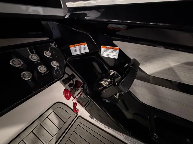 Slide: The Image of Yamaha 220 SD 2023 - 37