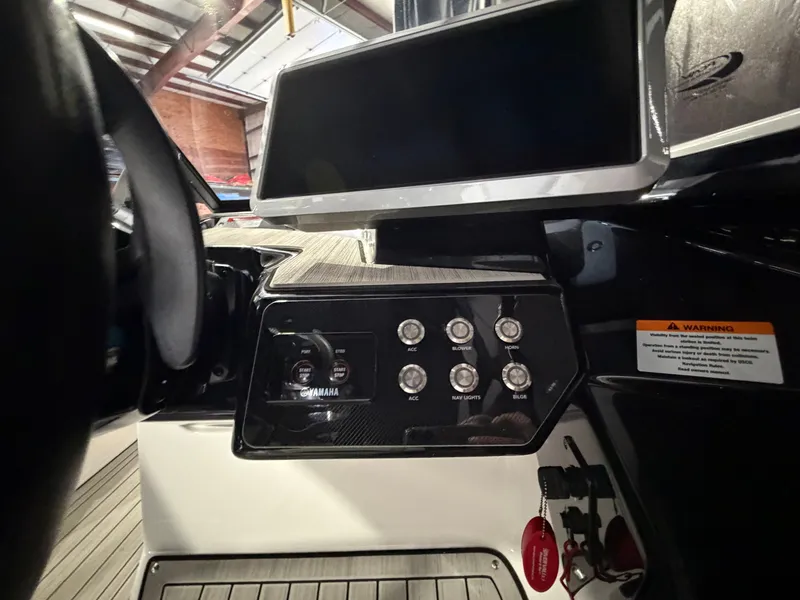 Slide: The Image of Yamaha 220 SD 2023 - 38